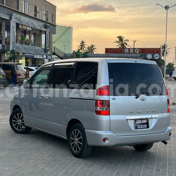 Big with watermark toyota noah dar es salaam dar es salaam 33700