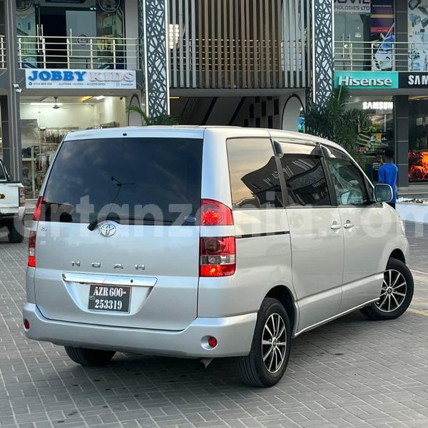 Big with watermark toyota noah dar es salaam dar es salaam 33700