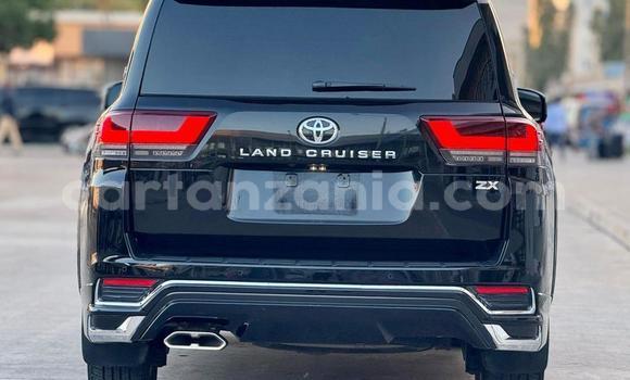 Buy Used Toyota Land Cruiser Black Car in Dar es Salaam in Dar es Salaam Buy Used Toyota Land Cruiser Black Car in Dar es Salaam in Dar es Salaam