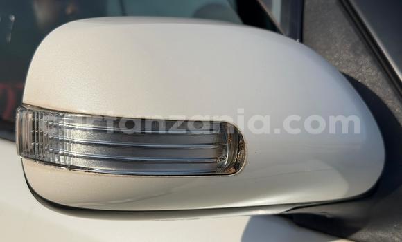 Nunua Ilio tumika Toyota Corolla Rumion Nyeupe Gari ndani ya Dar es Salaam nchini Dar es Salaam Nunua Ilio tumika Toyota Corolla Rumion Nyeupe Gari ndani ya Dar es Salaam nchini Dar es Salaam