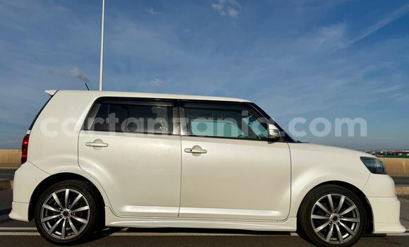 Nunua Ilio tumika Toyota Corolla Rumion Nyeupe Gari ndani ya Dar es Salaam nchini Dar es Salaam Nunua Ilio tumika Toyota Corolla Rumion Nyeupe Gari ndani ya Dar es Salaam nchini Dar es Salaam