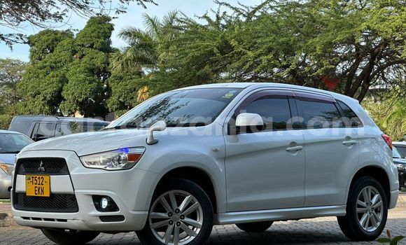 Nunua Ilio tumika Mitsubishi RVR Nyeupe Gari ndani ya Dar es Salaam nchini Dar es Salaam Nunua Ilio tumika Mitsubishi RVR Nyeupe Gari ndani ya Dar es Salaam nchini Dar es Salaam