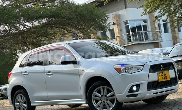 Nunua Ilio tumika Mitsubishi RVR Nyeupe Gari ndani ya Dar es Salaam nchini Dar es Salaam Nunua Ilio tumika Mitsubishi RVR Nyeupe Gari ndani ya Dar es Salaam nchini Dar es Salaam