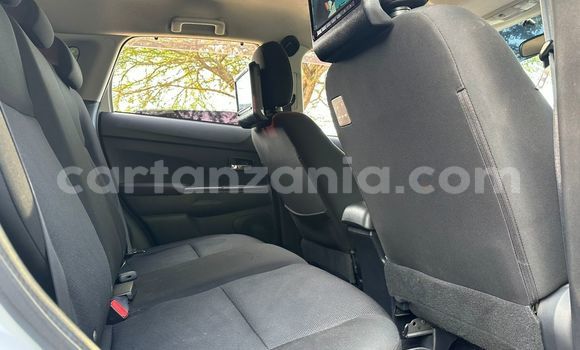 Nunua Ilio tumika Mitsubishi RVR Nyeupe Gari ndani ya Dar es Salaam nchini Dar es Salaam Nunua Ilio tumika Mitsubishi RVR Nyeupe Gari ndani ya Dar es Salaam nchini Dar es Salaam