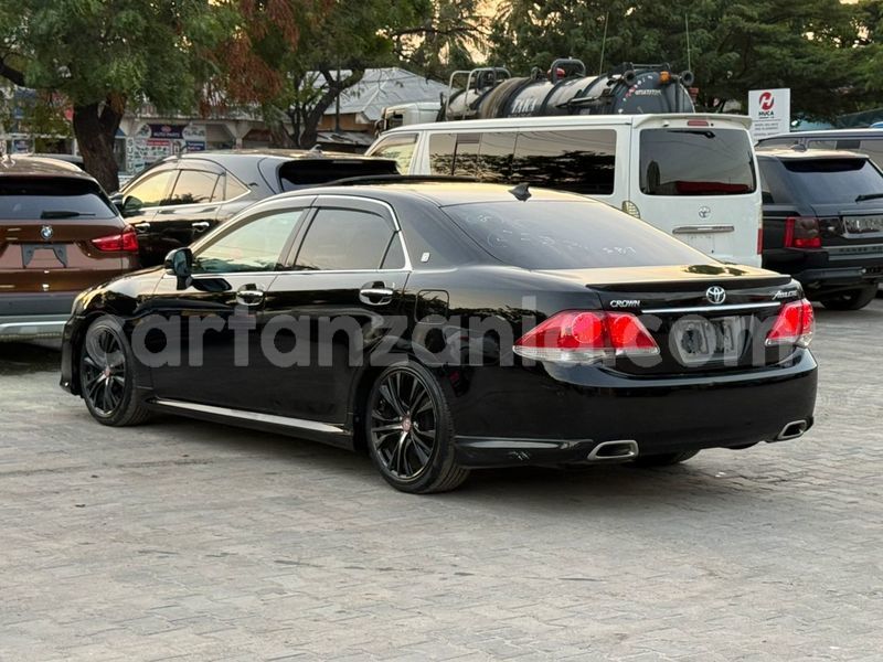 Big with watermark toyota crown dar es salaam dar es salaam 33716