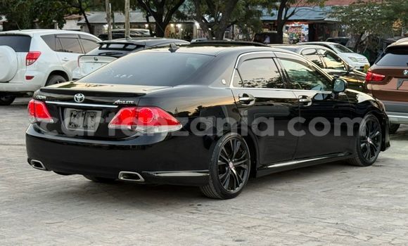 Buy Import Toyota Crown Black Car in Dar es Salaam in Dar es Salaam Buy Import Toyota Crown Black Car in Dar es Salaam in Dar es Salaam