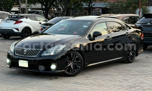 Buy Import Toyota Crown Black Car in Dar es Salaam in Dar es Salaam Buy Import Toyota Crown Black Car in Dar es Salaam in Dar es Salaam