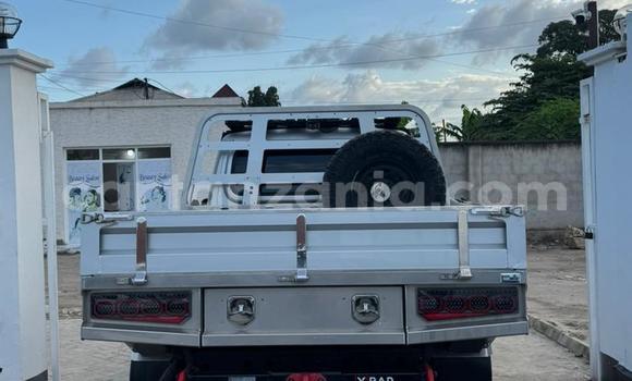 Buy Import Toyota Land Cruiser Other Car in Dar es Salaam in Dar es Salaam Buy Import Toyota Land Cruiser Other Car in Dar es Salaam in Dar es Salaam