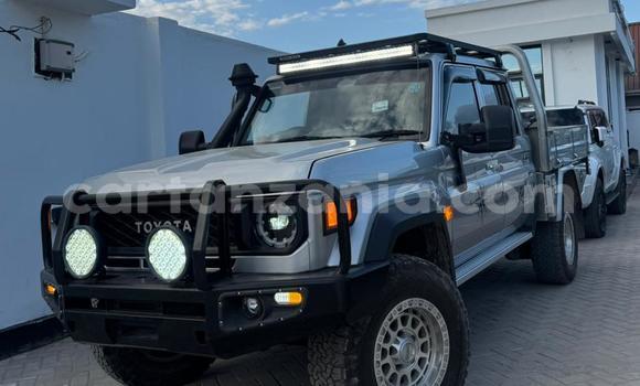 Buy Import Toyota Land Cruiser Other Car in Dar es Salaam in Dar es Salaam Buy Import Toyota Land Cruiser Other Car in Dar es Salaam in Dar es Salaam