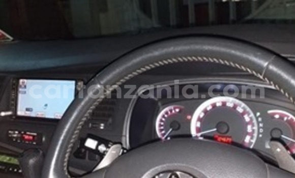 Nunua Ilio tumika Toyota ISis Nyingine Gari ndani ya Dar es Salaam nchini Dar es Salaam Nunua Ilio tumika Toyota ISis Nyingine Gari ndani ya Dar es Salaam nchini Dar es Salaam