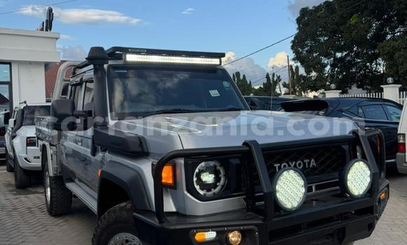 Buy Import Toyota Land Cruiser Other Car in Dar es Salaam in Dar es Salaam Buy Import Toyota Land Cruiser Other Car in Dar es Salaam in Dar es Salaam