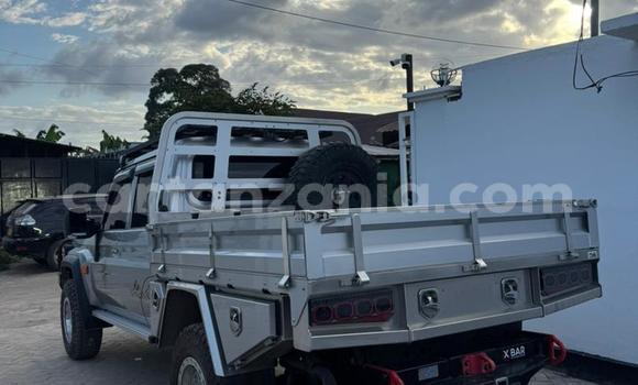 Buy Import Toyota Land Cruiser Other Car in Dar es Salaam in Dar es Salaam Buy Import Toyota Land Cruiser Other Car in Dar es Salaam in Dar es Salaam