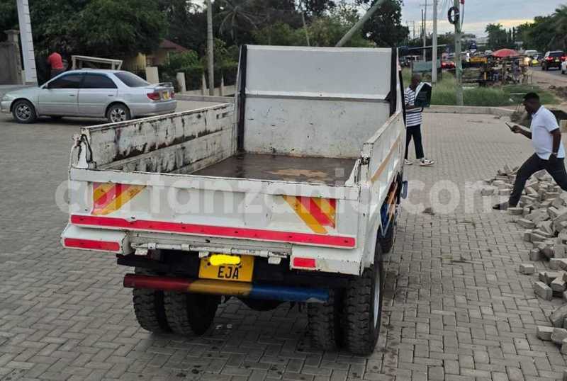 Big with watermark mitsubishi fuso fighter dar es salaam dar es salaam 33725
