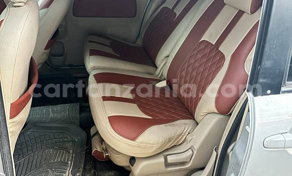 Buy Used Toyota Sienta Silver Car in Dar es Salaam in Dar es Salaam Buy Used Toyota Sienta Silver Car in Dar es Salaam in Dar es Salaam