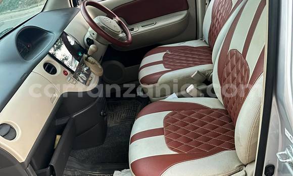 Buy Used Toyota Sienta Silver Car in Dar es Salaam in Dar es Salaam Buy Used Toyota Sienta Silver Car in Dar es Salaam in Dar es Salaam