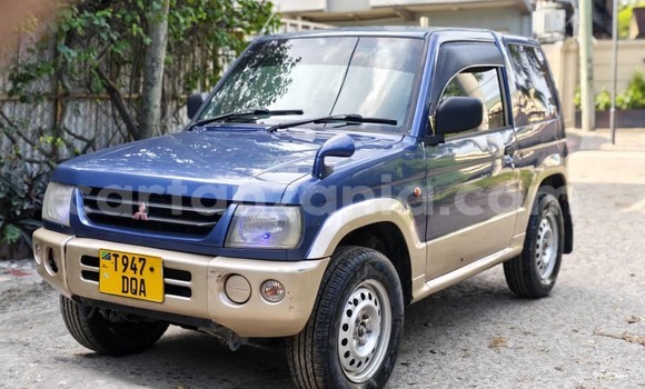 Nunua Ilio tumika Mitsubishi Pajero Mini Bluu Gari ndani ya Dar es Salaam nchini Dar es Salaam Nunua Ilio tumika Mitsubishi Pajero Mini Bluu Gari ndani ya Dar es Salaam nchini Dar es Salaam