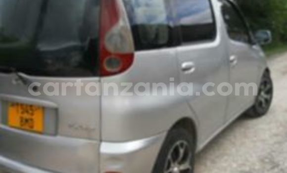 Nunua Ilio tumika Toyota FunCargo Fedha Gari ndani ya Dar es Salaam nchini Dar es Salaam Nunua Ilio tumika Toyota FunCargo Fedha Gari ndani ya Dar es Salaam nchini Dar es Salaam