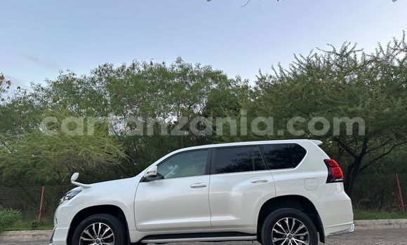 Buy Import Toyota Land Cruiser Prado White Car in Dar es Salaam in Dar es Salaam Buy Import Toyota Land Cruiser Prado White Car in Dar es Salaam in Dar es Salaam
