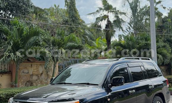 Buy Used Toyota Land Cruiser Black Car in Dar es Salaam in Dar es Salaam