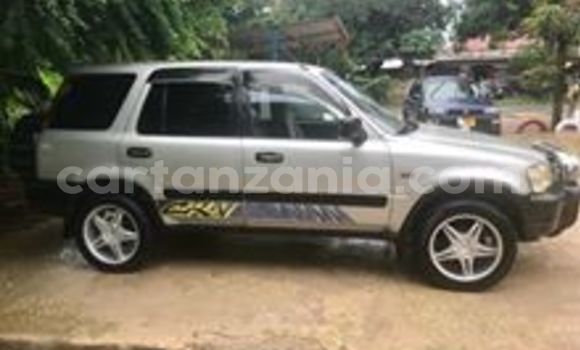 Buy Used Honda CR–V Silver Car in Dar es Salaam in Dar es Salaam