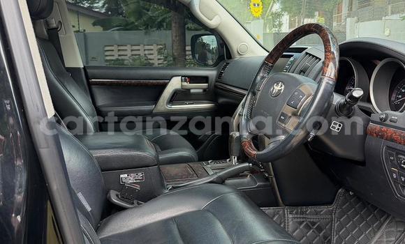 Buy Used Toyota Land Cruiser Black Car in Dar es Salaam in Dar es Salaam Buy Used Toyota Land Cruiser Black Car in Dar es Salaam in Dar es Salaam