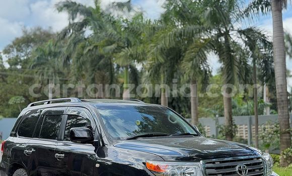 Buy Used Toyota Land Cruiser Black Car in Dar es Salaam in Dar es Salaam Buy Used Toyota Land Cruiser Black Car in Dar es Salaam in Dar es Salaam