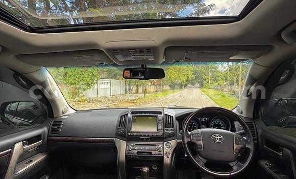Buy Used Toyota Land Cruiser Black Car in Dar es Salaam in Dar es Salaam Buy Used Toyota Land Cruiser Black Car in Dar es Salaam in Dar es Salaam