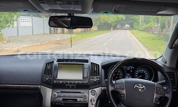 Buy Used Toyota Land Cruiser Black Car in Dar es Salaam in Dar es Salaam Buy Used Toyota Land Cruiser Black Car in Dar es Salaam in Dar es Salaam