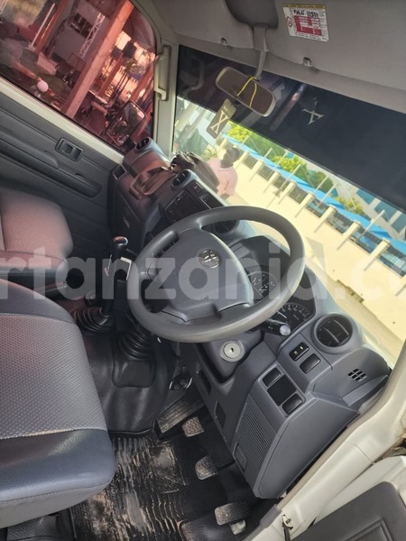 Big with watermark toyota land cruiser dar es salaam dar es salaam 33741