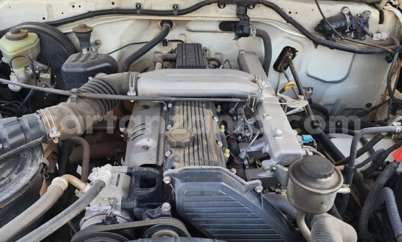 Buy Used Toyota Land Cruiser White Car in Dar es Salaam in Dar es Salaam Buy Used Toyota Land Cruiser White Car in Dar es Salaam in Dar es Salaam