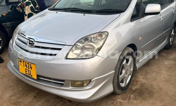 Buy Used Toyota Spacio Silver Car in Dar es Salaam in Dar es Salaam Buy Used Toyota Spacio Silver Car in Dar es Salaam in Dar es Salaam