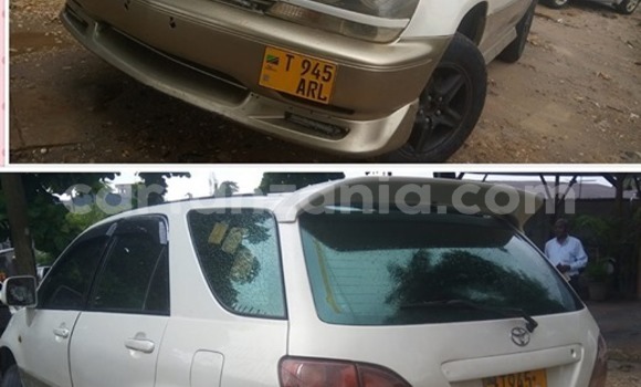 Nunua Ilio tumika Toyota Harrier Nyeupe Gari ndani ya Dar es Salaam nchini Dar es Salaam Nunua Ilio tumika Toyota Harrier Nyeupe Gari ndani ya Dar es Salaam nchini Dar es Salaam