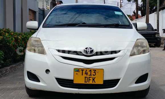 Buy Used Toyota Belta White Car in Dar es Salaam in Dar es Salaam