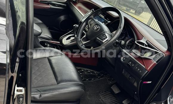 Nunua Ilio tumika Toyota Harrier Nyeusi Gari ndani ya Dar es Salaam nchini Dar es Salaam Nunua Ilio tumika Toyota Harrier Nyeusi Gari ndani ya Dar es Salaam nchini Dar es Salaam