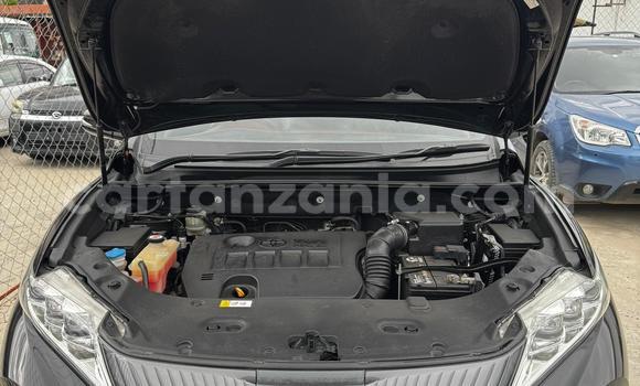 Nunua Ilio tumika Toyota Harrier Nyeusi Gari ndani ya Dar es Salaam nchini Dar es Salaam Nunua Ilio tumika Toyota Harrier Nyeusi Gari ndani ya Dar es Salaam nchini Dar es Salaam