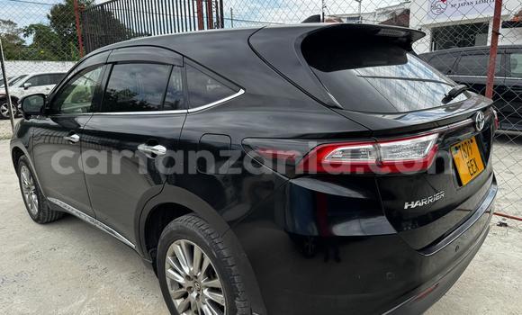 Nunua Ilio tumika Toyota Harrier Nyeusi Gari ndani ya Dar es Salaam nchini Dar es Salaam Nunua Ilio tumika Toyota Harrier Nyeusi Gari ndani ya Dar es Salaam nchini Dar es Salaam