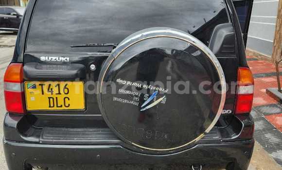 Buy Used Suzuki Vitara Black Car in Dar es Salaam in Dar es Salaam