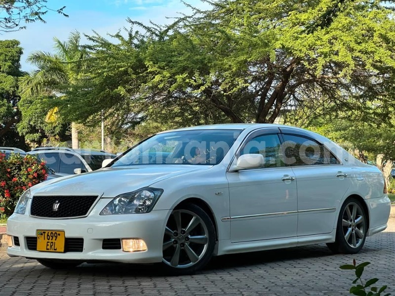 Big with watermark toyota crown dar es salaam dar es salaam 33762
