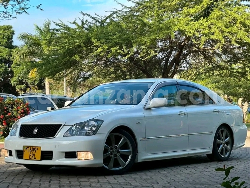 Big with watermark toyota crown dar es salaam dar es salaam 33762