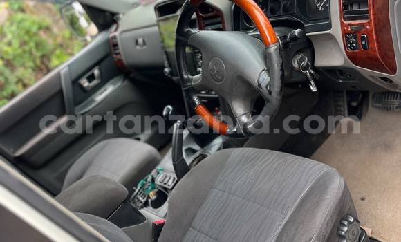 Nunua Ilio tumika Mitsubishi Pajero Nyeupe Gari ndani ya Dar es Salaam nchini Dar es Salaam Nunua Ilio tumika Mitsubishi Pajero Nyeupe Gari ndani ya Dar es Salaam nchini Dar es Salaam
