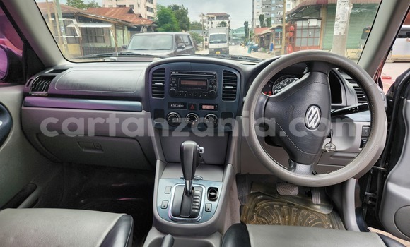 Nunua Ilio tumika Suzuki Escudo Nyeusi Gari ndani ya Dar es Salaam nchini Dar es Salaam Nunua Ilio tumika Suzuki Escudo Nyeusi Gari ndani ya Dar es Salaam nchini Dar es Salaam