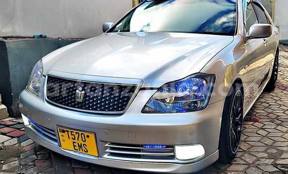 Buy Used Toyota Crown Silver Car in Dar es Salaam in Dar es Salaam Buy Used Toyota Crown Silver Car in Dar es Salaam in Dar es Salaam