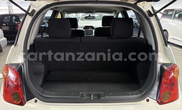 Buy Import Toyota IST White Car in Dar es Salaam in Dar es Salaam Buy Import Toyota IST White Car in Dar es Salaam in Dar es Salaam