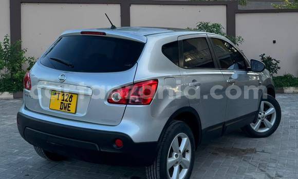 Buy Used Nissan Dualis Silver Car in Dar es Salaam in Dar es Salaam Buy Used Nissan Dualis Silver Car in Dar es Salaam in Dar es Salaam