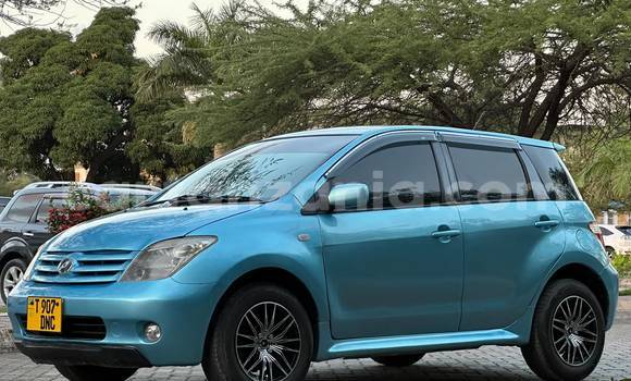 Nunua Ilio tumika Toyota IST Bluu Gari ndani ya Dar es Salaam nchini Dar es Salaam Nunua Ilio tumika Toyota IST Bluu Gari ndani ya Dar es Salaam nchini Dar es Salaam