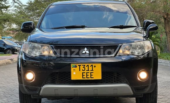Buy Used Mitsubishi Outlander Black Car in Dar es Salaam in Dar es Salaam