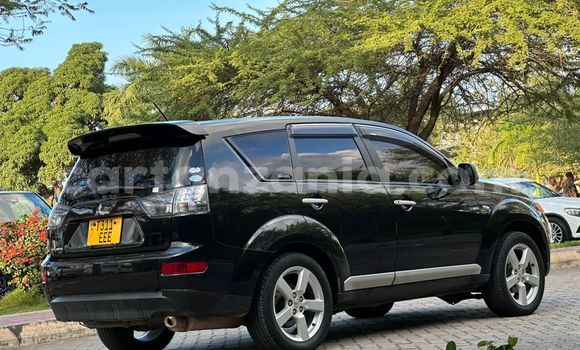 Buy Used Mitsubishi Outlander Black Car in Dar es Salaam in Dar es Salaam Buy Used Mitsubishi Outlander Black Car in Dar es Salaam in Dar es Salaam