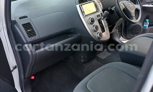 Buy Import Toyota Ractis Silver Car in Dar es Salaam in Dar es Salaam Buy Import Toyota Ractis Silver Car in Dar es Salaam in Dar es Salaam