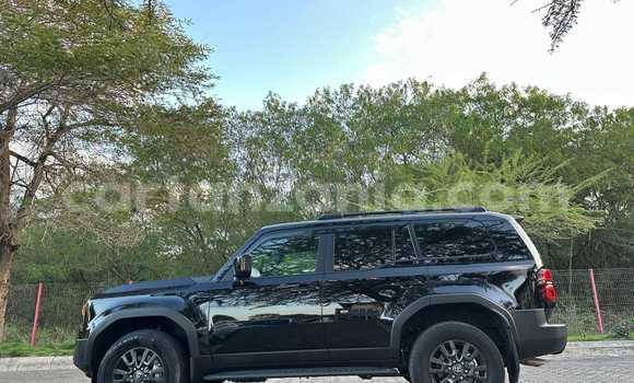 Nunua Imported Toyota Land Cruiser Prado Nyeusi Gari ndani ya Dar es Salaam nchini Dar es Salaam Nunua Imported Toyota Land Cruiser Prado Nyeusi Gari ndani ya Dar es Salaam nchini Dar es Salaam