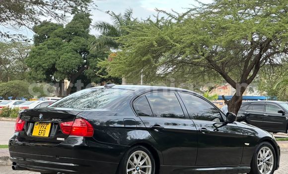 Nunua Ilio tumika BMW 3–Series Nyeusi Gari ndani ya Dar es Salaam nchini Dar es Salaam Nunua Ilio tumika BMW 3–Series Nyeusi Gari ndani ya Dar es Salaam nchini Dar es Salaam